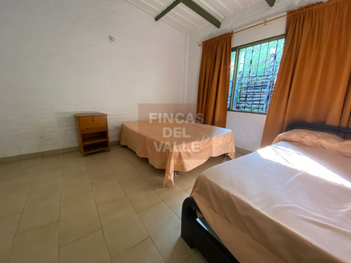 Dapa, 3.200 M2, Excelente Ubicación En Zona Tranquila