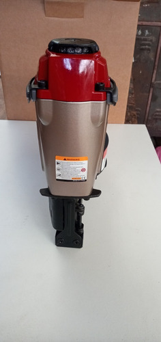 Imagen 2 de 10 de Clavadora Neumática Teja Asfálticas-siding Pvc-fibrocemento