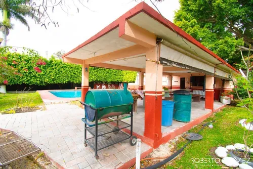 Casa En Venta En Uninajab, Amueblada Y Equipada