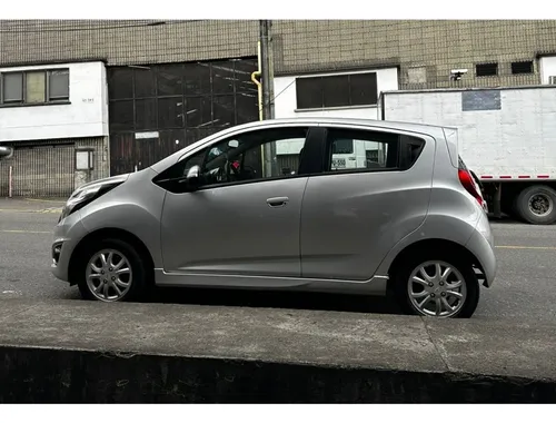 Chevrolet Spark GT 1.2 Ltz