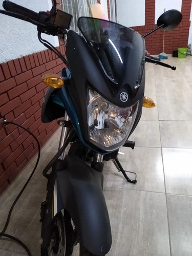 Imagen 2 de 5 de Moto Yamaha Sz 15 Rr