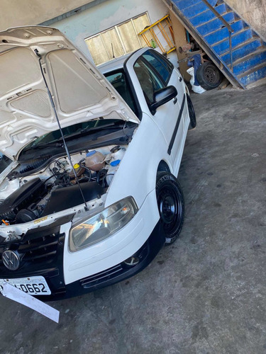 Imagem 3 de 9 de Volkswagen Gol 2010 1.0 Trend Total Flex 5p
