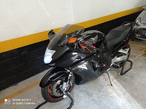Honda Cbr 11000 Black Bird