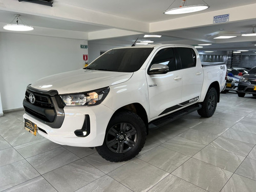 Toyota Hilux Diesel 2.4 4x4 2022