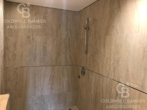 Apartamento De 2 Dormitorios En Venta Con Renta En Punta Carretas