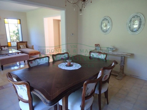 Casa En Venta En Club De Campo San Francisco Pilar