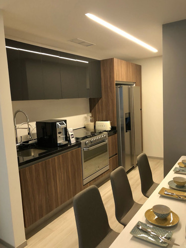 Departamento En Renta En Interlomas Con Terraza En Cosmocrat