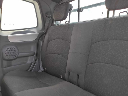 Imagen 10 de 14 de Dodge Ram 700 Cab Ext
