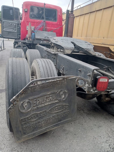 Imagen 10 de 16 de Mack R-600 Chuto