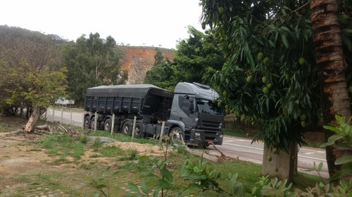 Iveco Stralis 380 Ano 2009