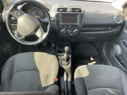 Dodge Attitude 1.2 Sxt Mt
