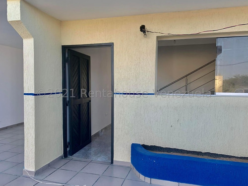 Imagen 5 de 11 de En Venta Hermoso Townhouse Ubicado En La Puerta Maraven