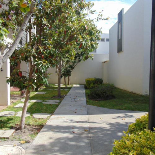 Venta De Casa En Las Villas Residencial, Morelos