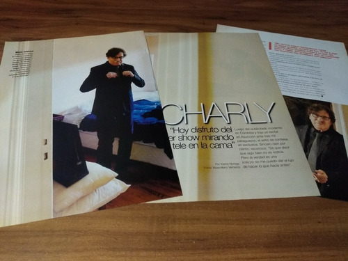 (ar385) Charly Garcia * Clippings Revista 3 Pgs * 2011