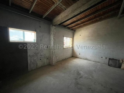 Imagen 20 de 27 de Townhouse En Venta Conj Resid Karol Home Ii, Prolongación Av. Aragua 23-12730 Hc