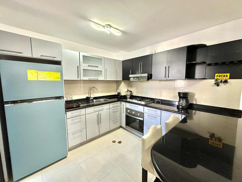 En Alquiler Apartamento Amoblado En Terracota / Alrm