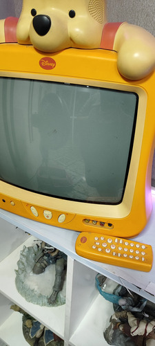 Televisão Ursinho Pooh Disney Retrô Funcionando C/ Controle (Usado)