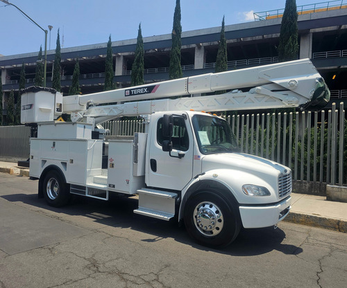 Camion Grua Canastilla Freightliner M2 106 Aut 2016