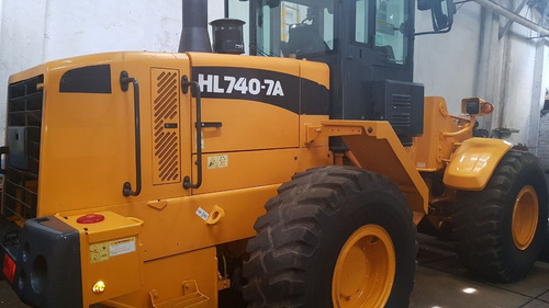 Pá Carregadeira Hyundai Hl740-7a *repasse*