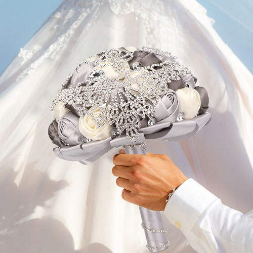 Imagen 8 de 9 de Ramo De Flores Artificiales Para Boda, Novia, Dama De Honor