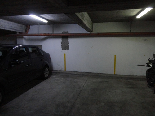 Imagen 5 de 8 de Cochera Cubierta En Venta - Banfield
