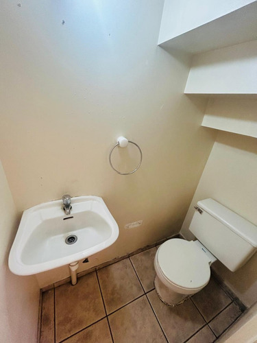 Se Vende Excelente Casa Familiar En Condominio 3d,3b,1e