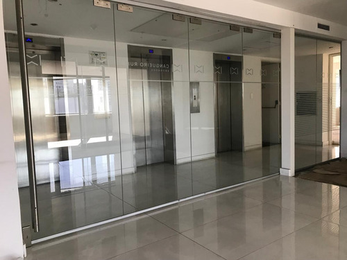 Imagen 10 de 30 de Oficina - Retiro