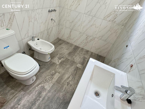 Casa En Venta A Laguna En San Sebastian - A Estrenar