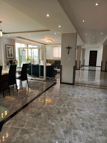 Vende Casa Urb. Prebo Iii. M.c.