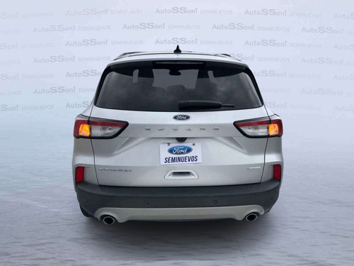Imagen 5 de 8 de Ford Escape 2020 5p Titanium Ecoboost 2.0l
