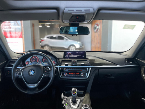 BMW Serie 3 2.0 328i Luxury 245cv