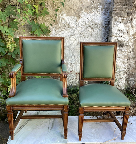 Par De Sillas Estilo Frances Luis Xvi. Cuero Verde Marrón Verde Musgo (Usado)