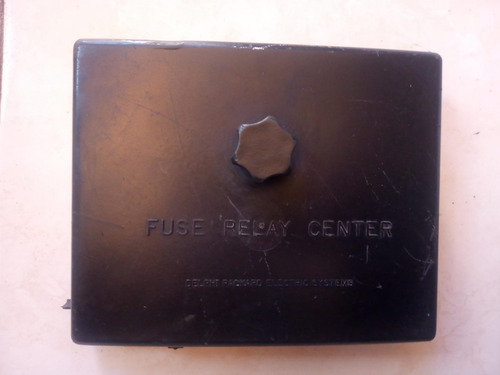 Tapa Caja De Fusibles Pontiac Grand Am Se 3.4 Aut 1999 (Usado)