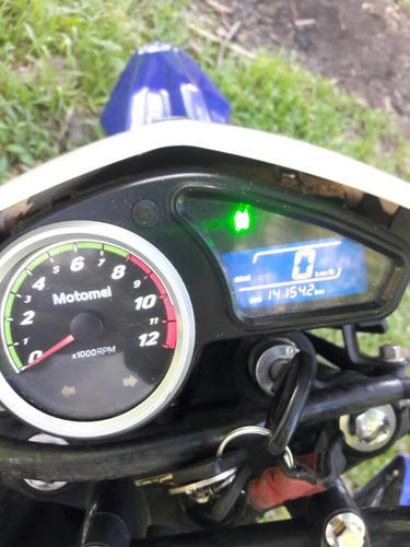 Motomel Skua 250