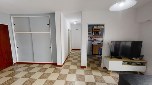 Luminoso 3 Ambientes Con Balcón Y Patio, Excelente Distribución!! - Villa Crespo