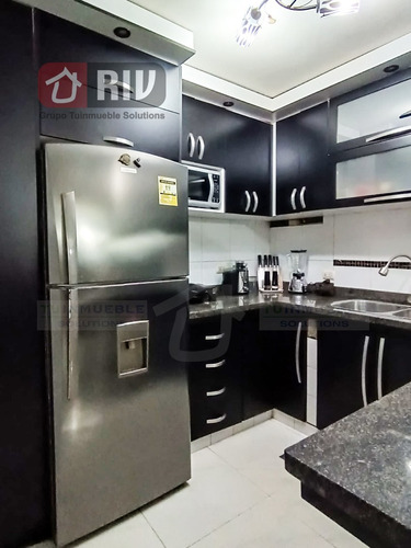 Venta-casa Amoblada, Ubicada En Zona Céntrica De Urbanización La Atlantida, Parroquia Catia La Mar, Estado La Guaira