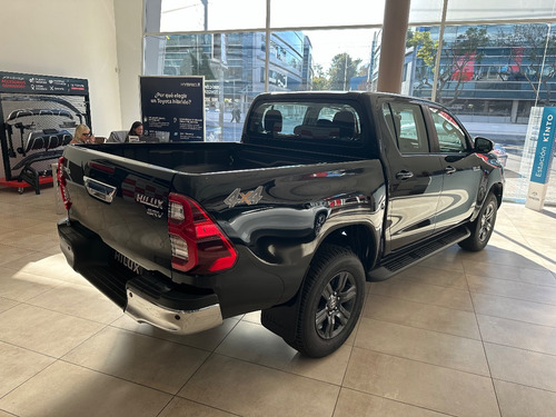 Toyota Hilux Pick-Up 2.8 Cd Srv 204Cv 4X4