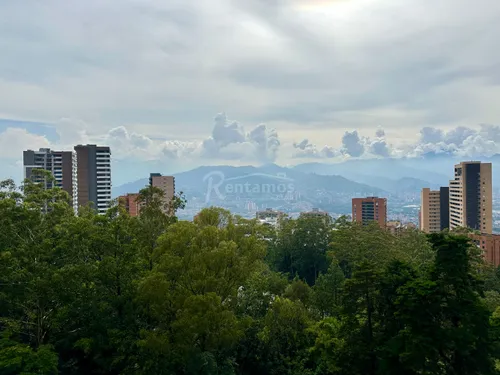 Apartaestudio En Arriendo En Los Naranjos. Cod A776119