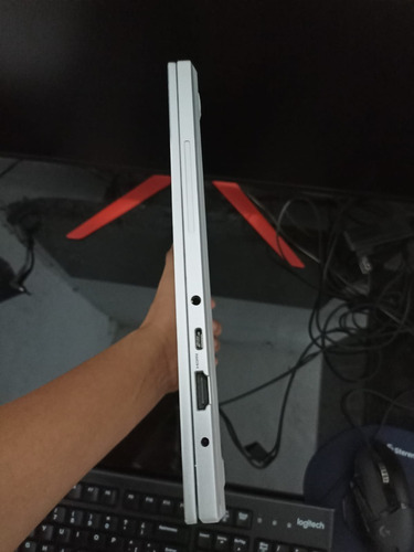 Samsung Galaxy Book Flex Alpha 13.3 Fhd Qled (Usado)