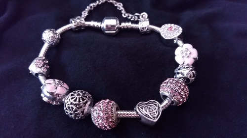Pulseira Bracelete Tipo Pandora Com Berloques De Strass 50