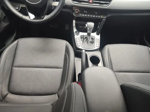 Kia Seltos 2.0 Zenith 4X2