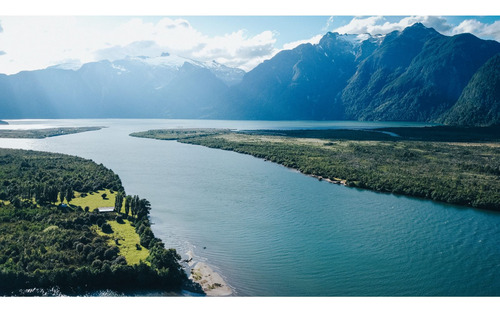 Hermosa Hectárea Con Acceso Al Río Aysen A 10 Min De Puerto