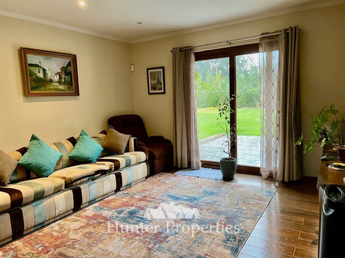Parcela En Venta En Talca, Con Casa, Piscina, Solida, 300m2