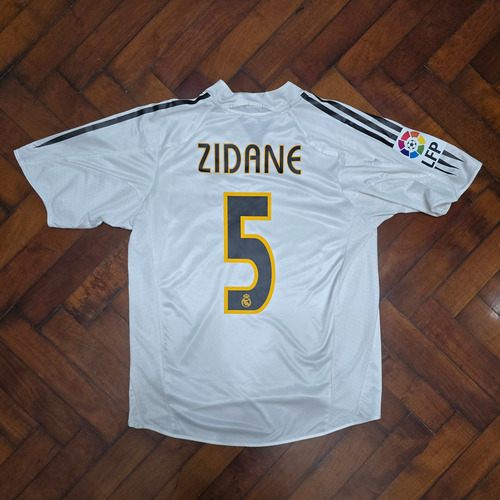 Camiseta Titular Real Madrid 2004/05, Zidane 5 Talle M (Usado)