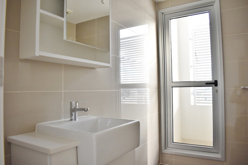 Imagen 6 de 14 de Apartamento 1 Dormitorio En Malvín- E-tower Sky Ne #904