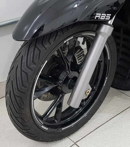 Suzuki Kymco People Gt 300 Preta 2018