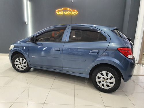 Chevrolet Onix 1.0 Lt 5p