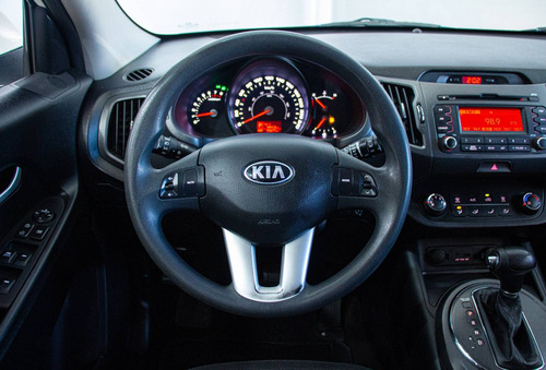 Imagem 12 de 15 de Kia Sportage 2.0 Lx 4x2 16v Flex 4p Automático