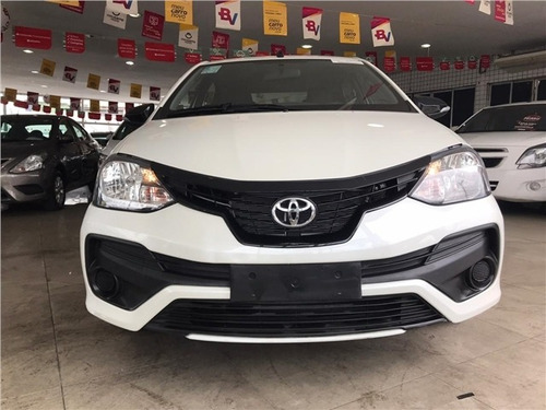 Toyota Etios 1.5 X Plus Sedan 16v Flex 4p Manual