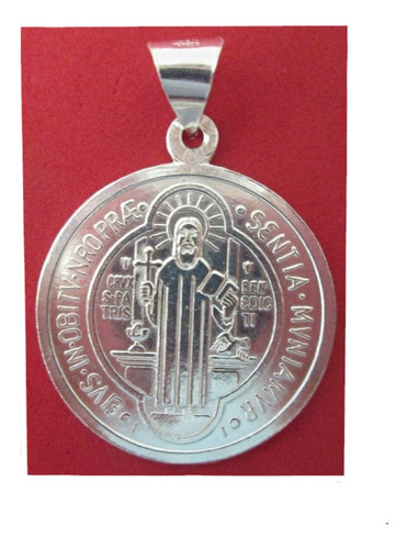 Dije O Medalla De San Benito En Plata Fina .925  2.6 Cms.